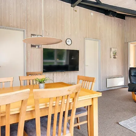 4 Star Holiday Home In Sydals Hébergement de vacances *