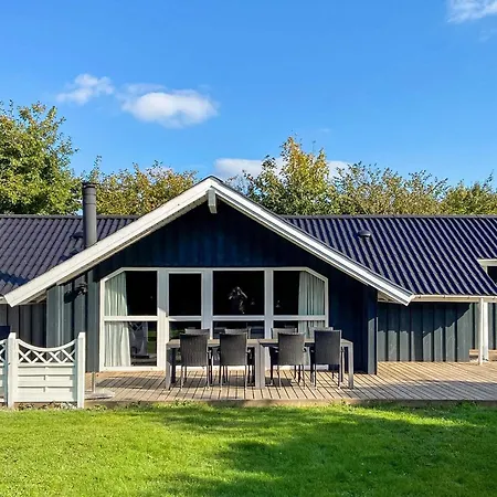 4 Star Holiday Home In Sydals Hébergement de vacances *