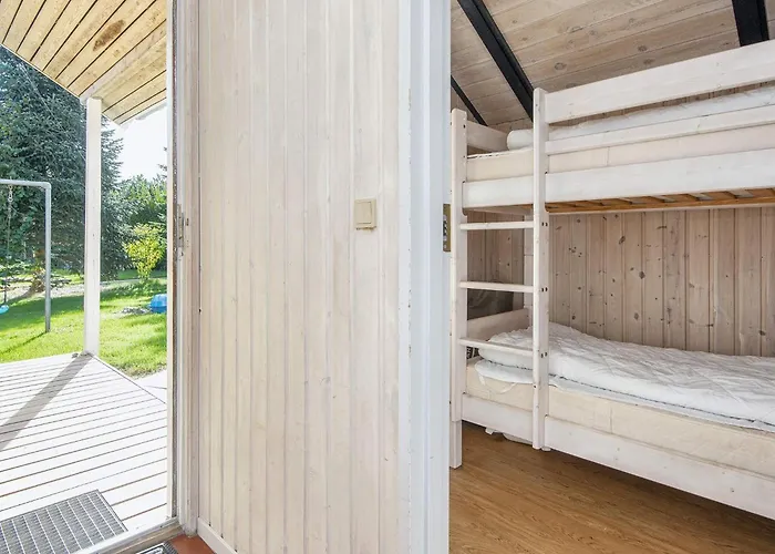 Tranquil Retreat Skovmose - By Traum *