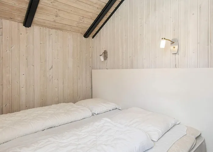 Tranquil Retreat Skovmose - By Traum