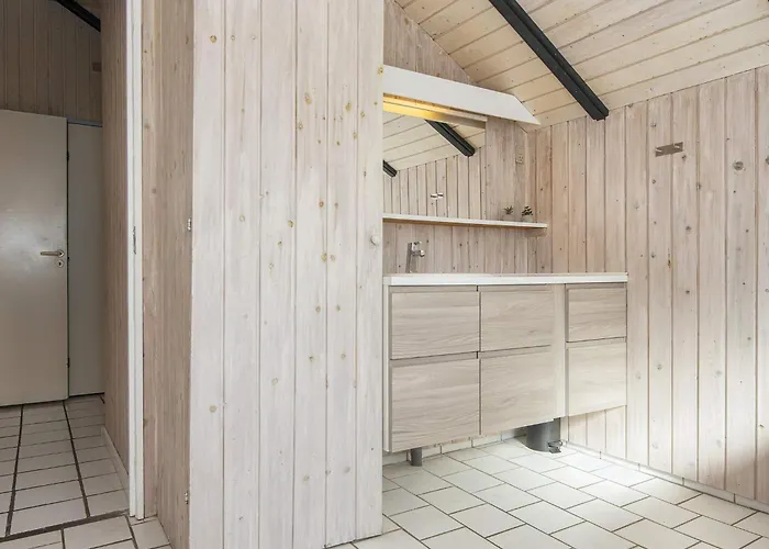 Tranquil Retreat Skovmose - By Traum *